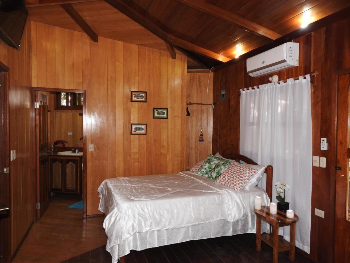 Hilamito Lodge Tela Exteriér fotografie